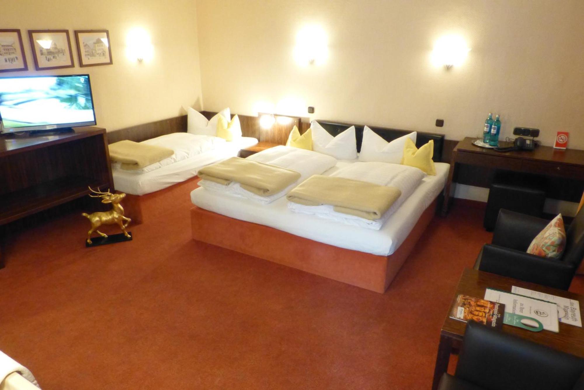 Hotel Goldener Hirsch Bayreuth Rom bilde
